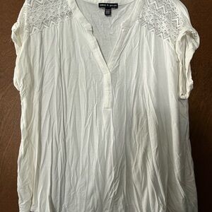 Cable & Gauge Cream Lace Blouse
